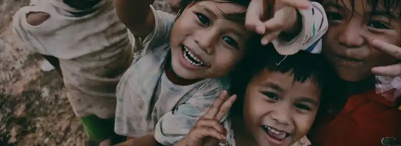 Smiling children in Karnataka, India
